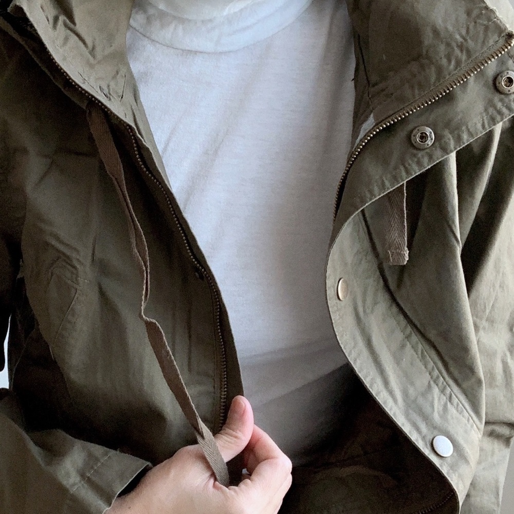 Olive Cargo Utility Jacket with Pockets and Drawstring Waist - Picture 7 of 9